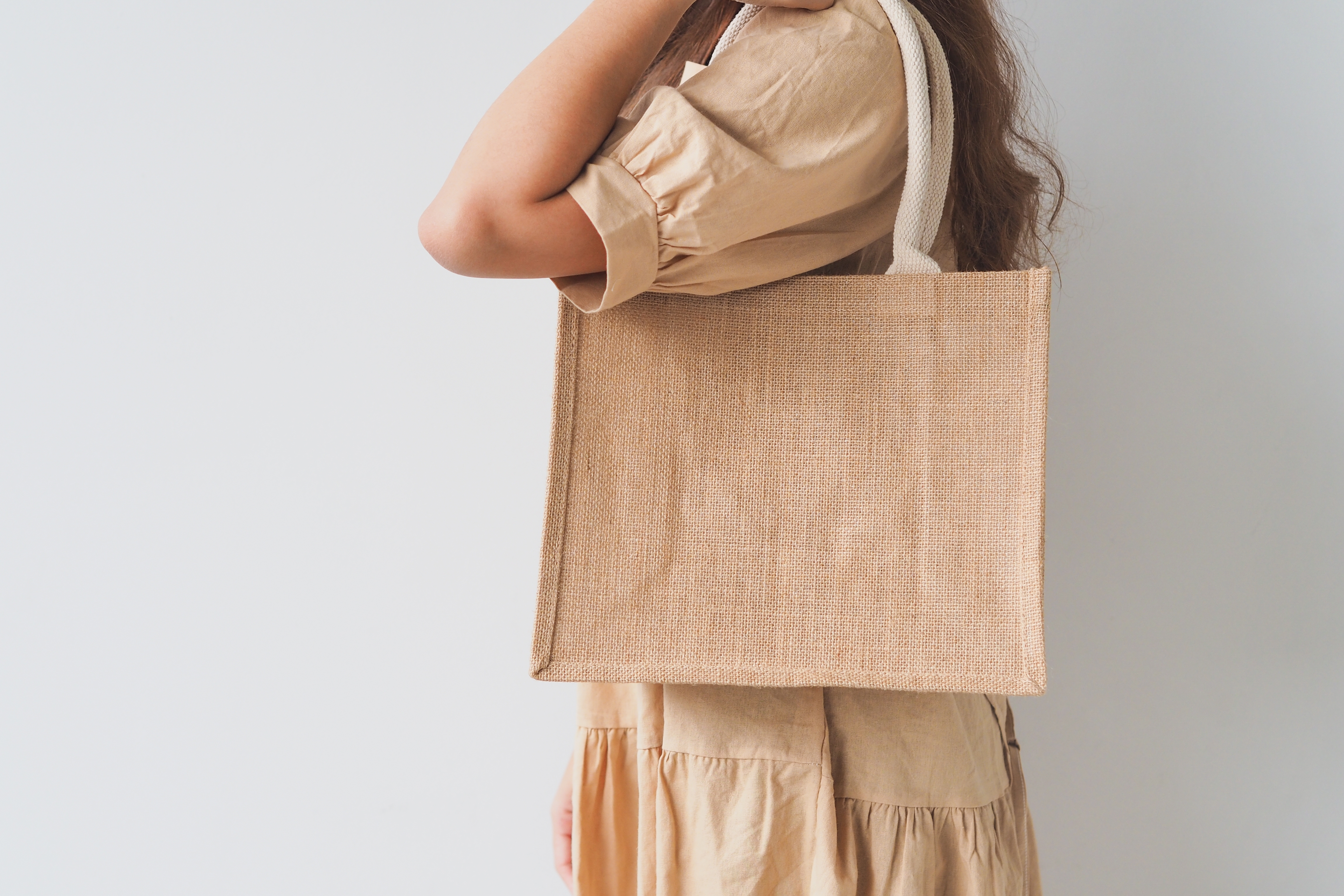 Remove grease from jute bags