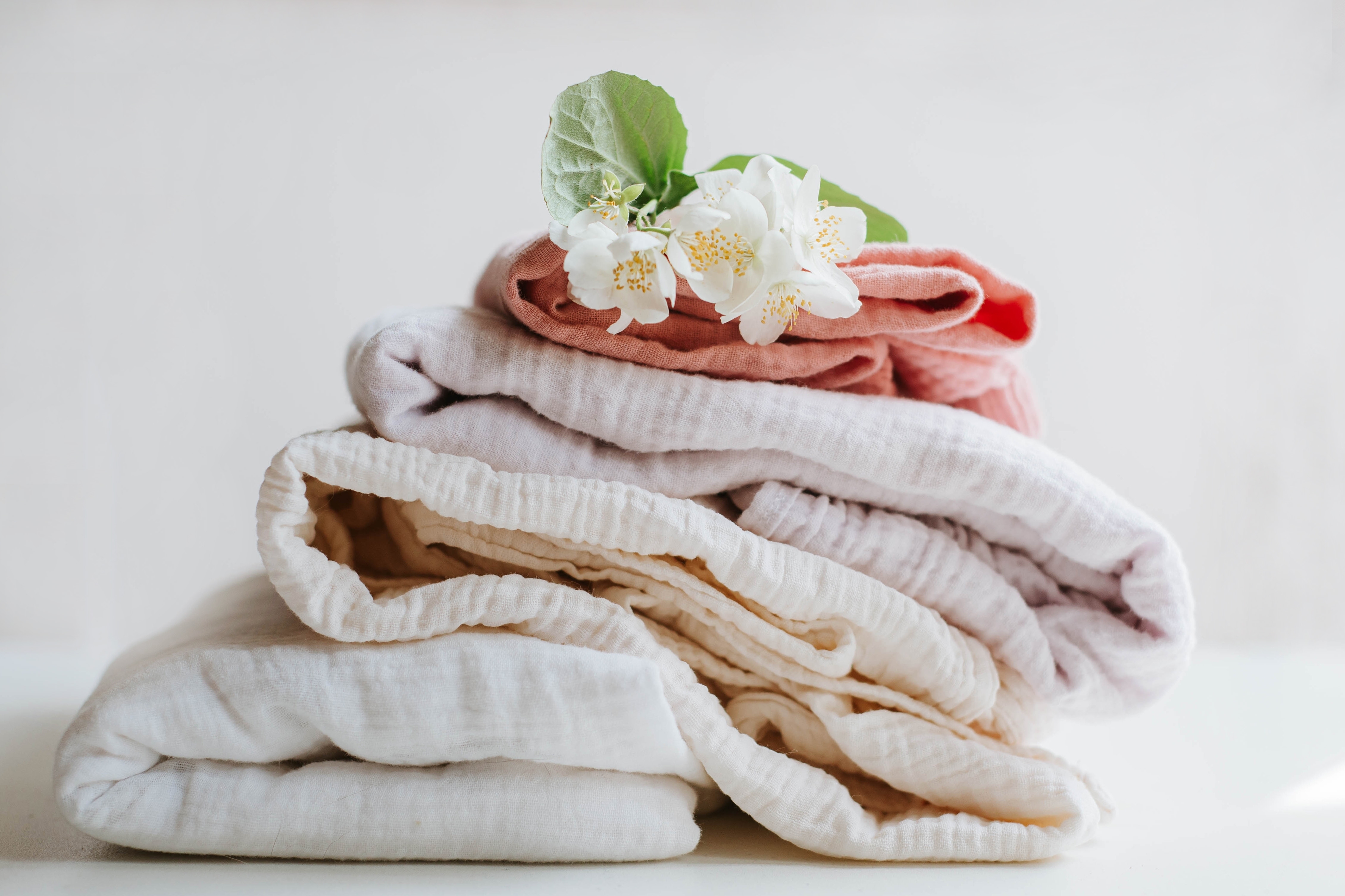 Best Way to Steam Muslin Fabric | Tips for Wrinkle-free Care | Vanish IN