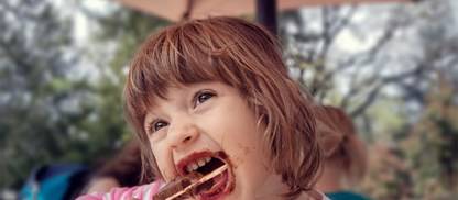 Manchas de alimentos y bebidas