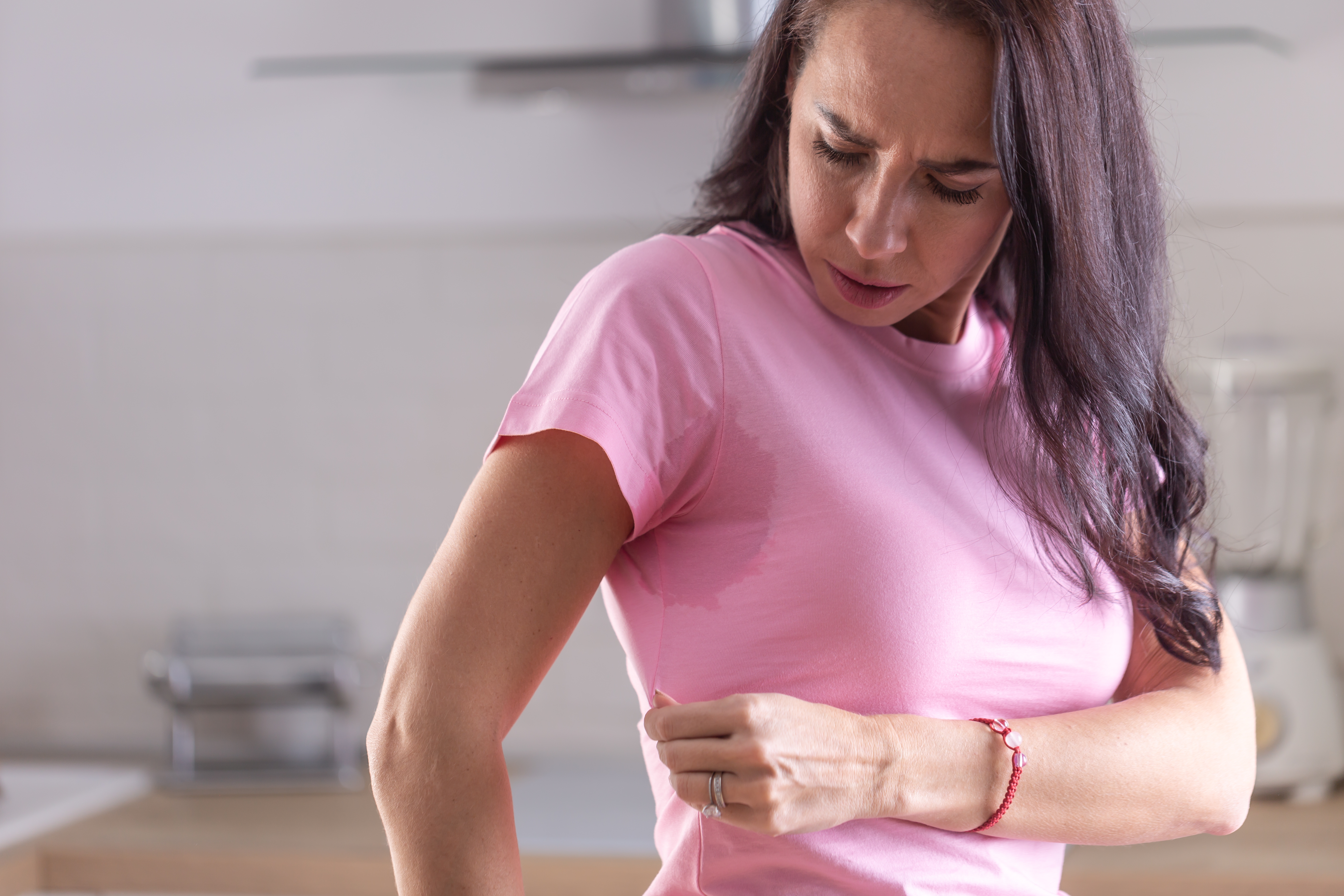 Underarms smell remover