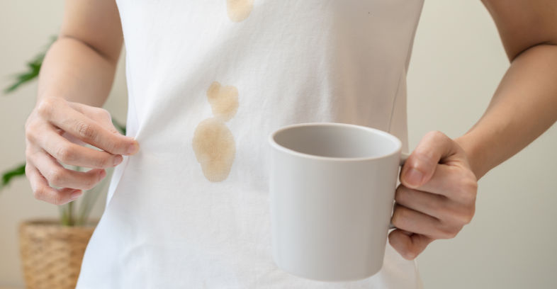 Mancha de café en playera
