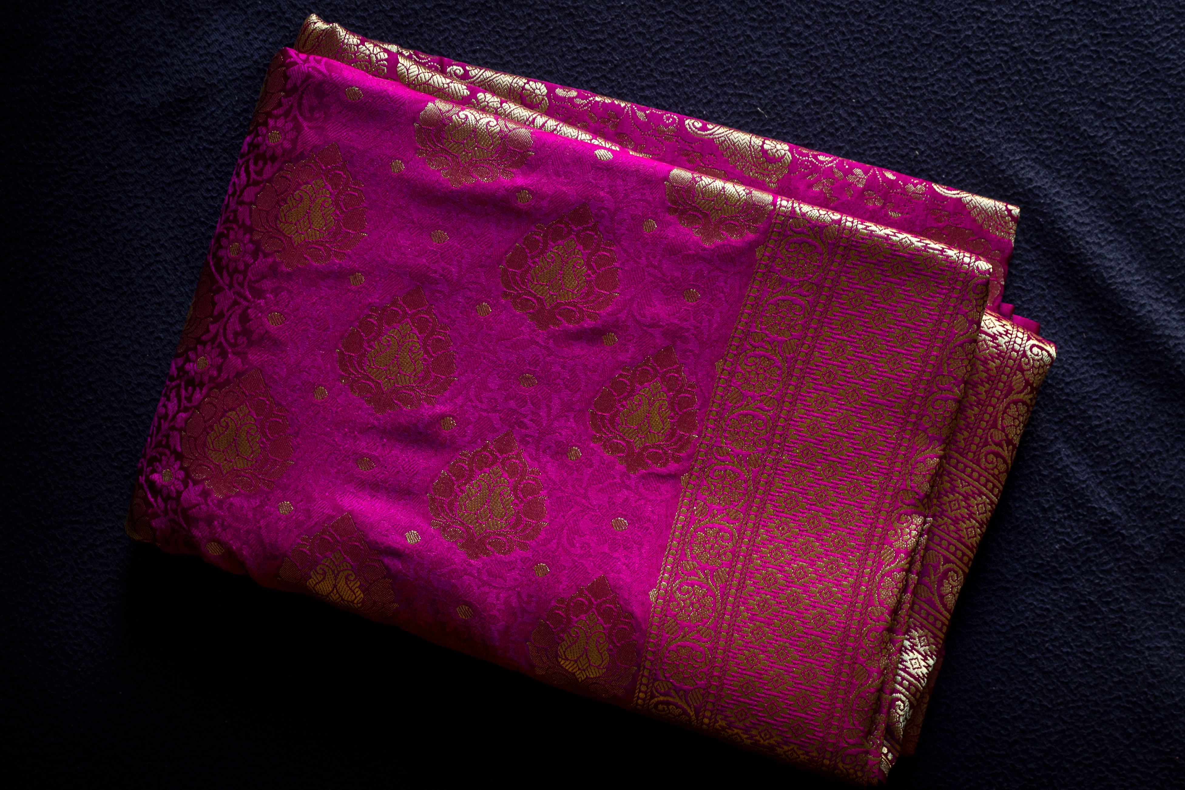 Cleaning coffee marks from saree fabric