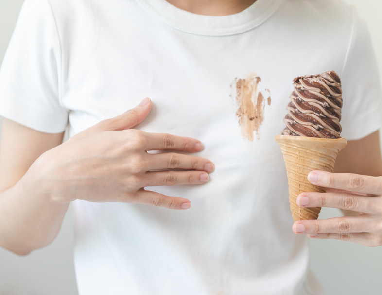 Mancha de helado en playera