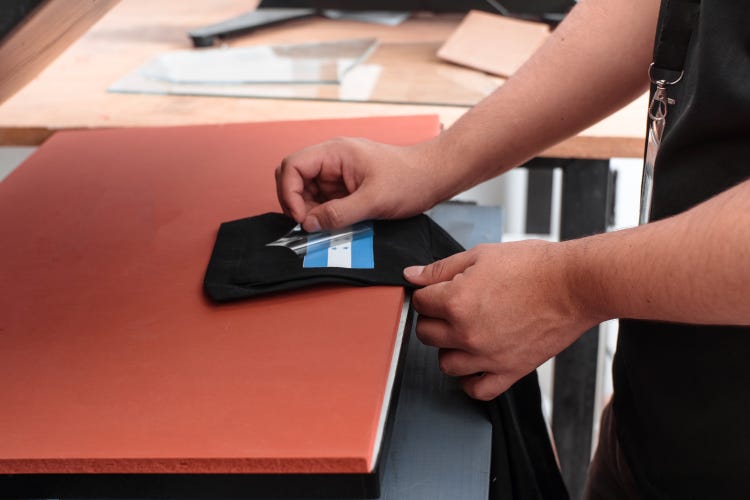 remove sticker with vanish oxi