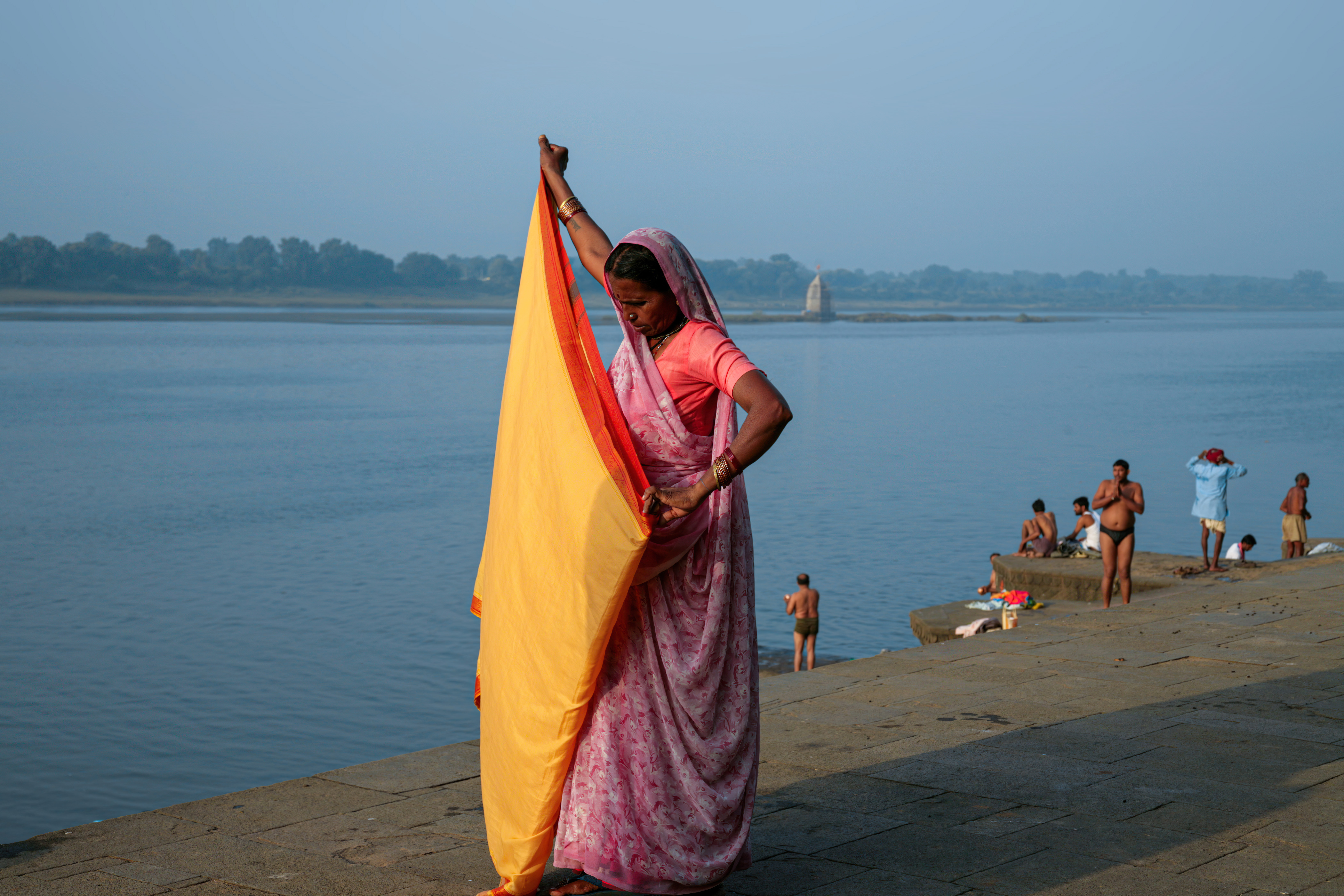 clean maheshwari cotton at home