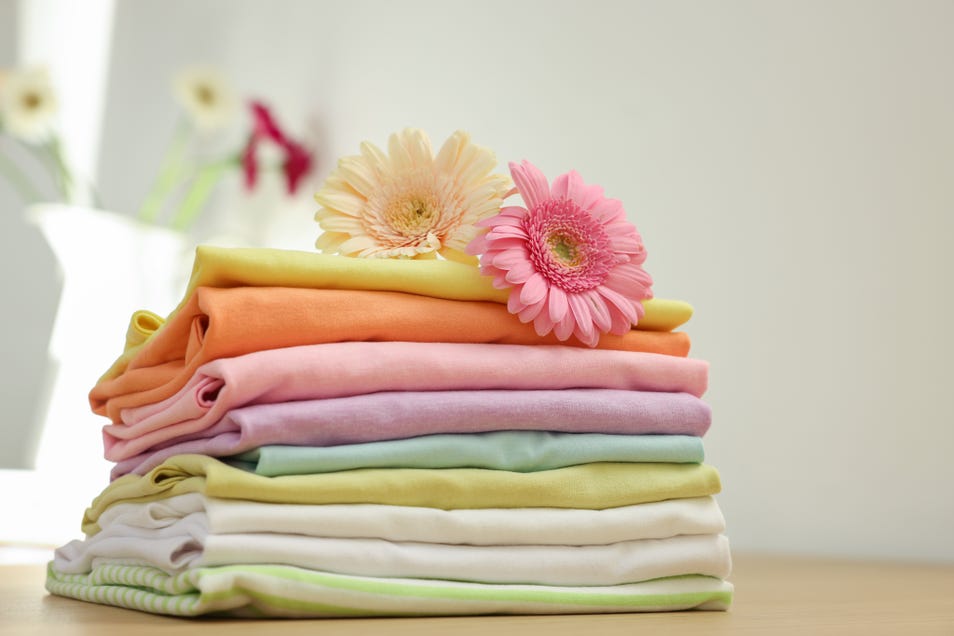 Easily remove flower stains with Vanish and keep your clothes looking fresh