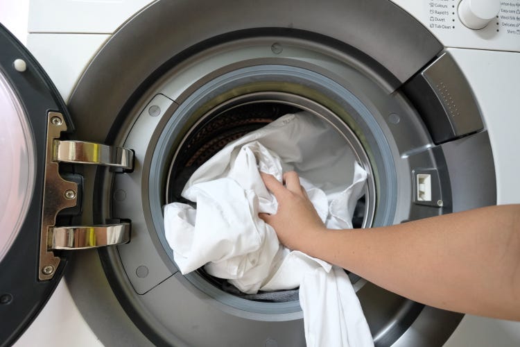 how to wash linen suits