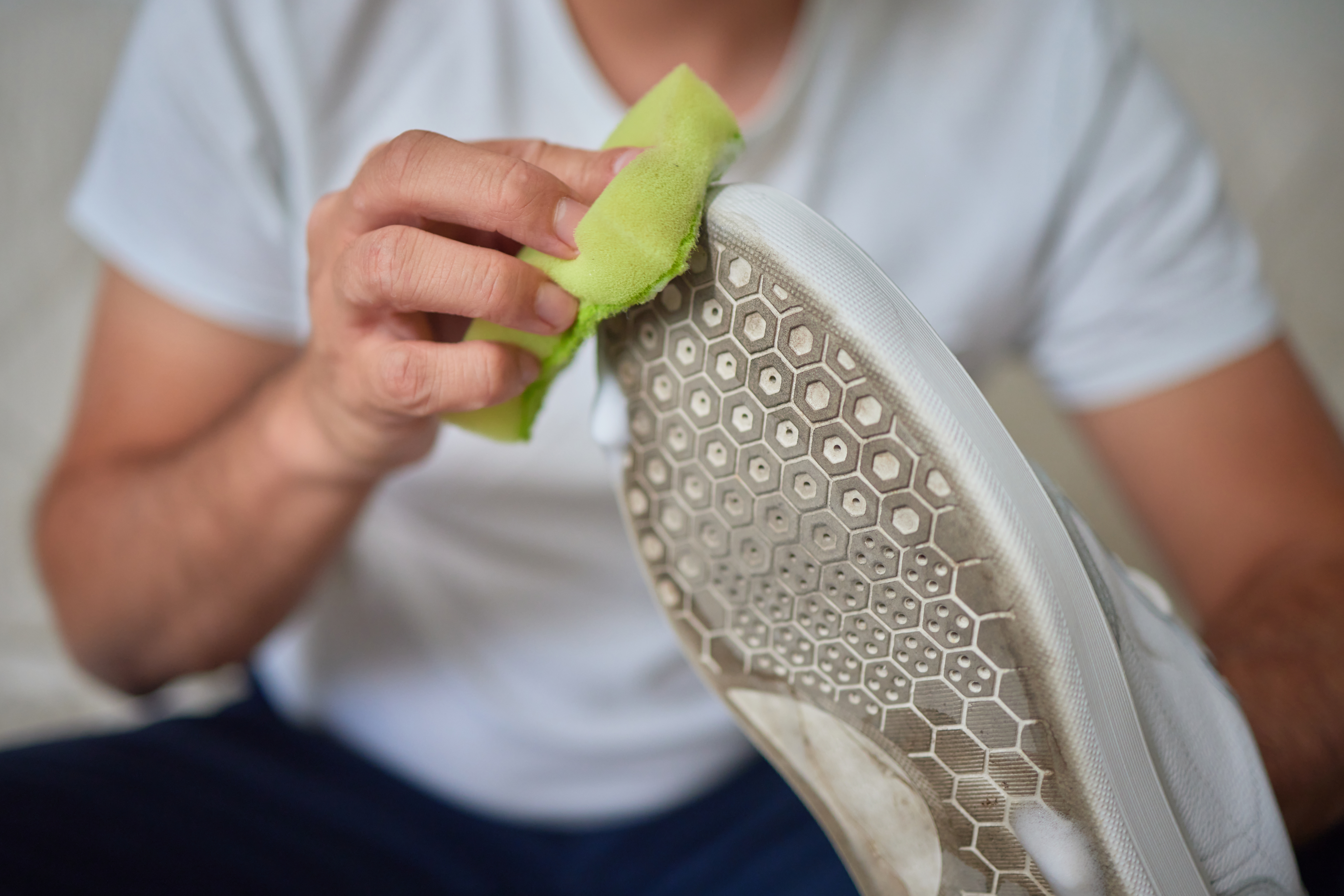 how to clean fabric shoes