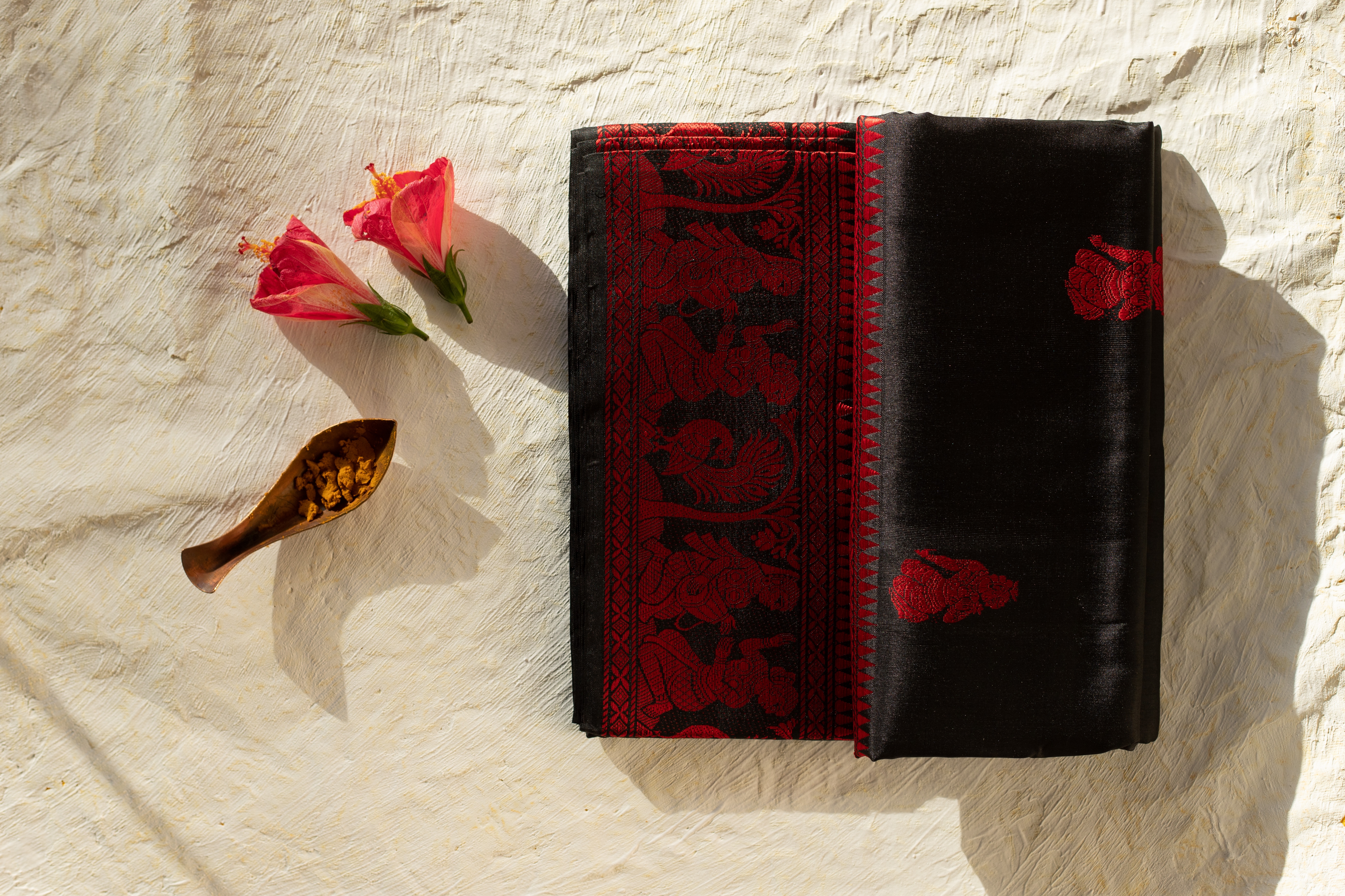 clean Baluchari sarees at home