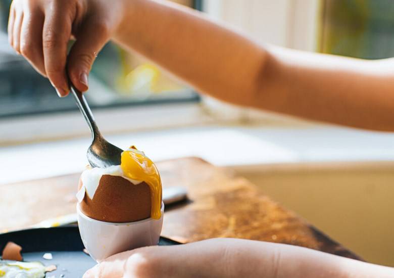 Eiervlekken verwijderen