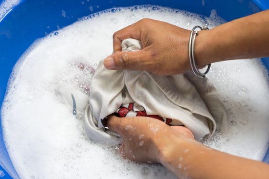 washing woolen with vanish