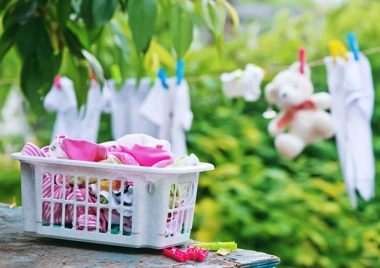 Cómo eliminar manchas de la ropa interior y prendas delicadas