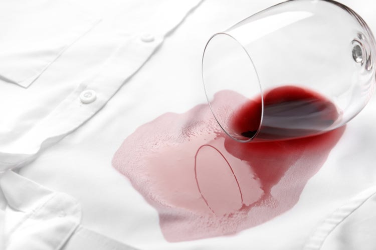 remove liquor stains from clothes