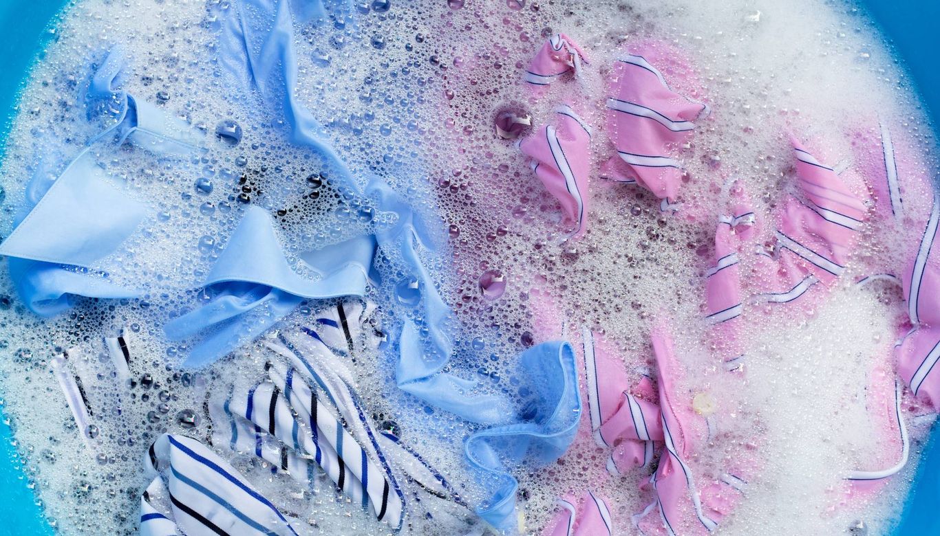 A Step-by-Step Guide on How to Wash Wool | Vanish UK