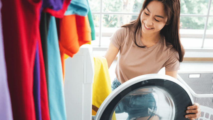 Tupfen Sie den Fleck ab