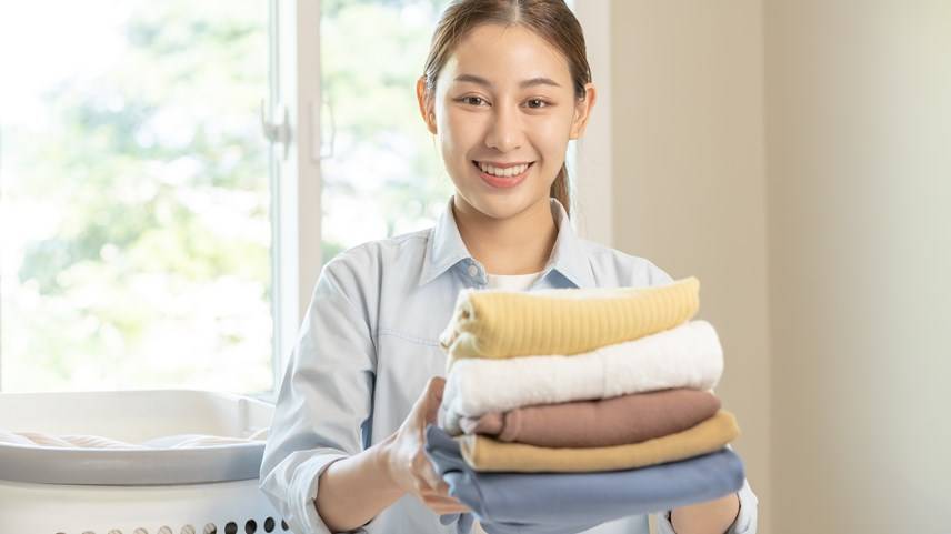 Removing wrinkles from acrylic