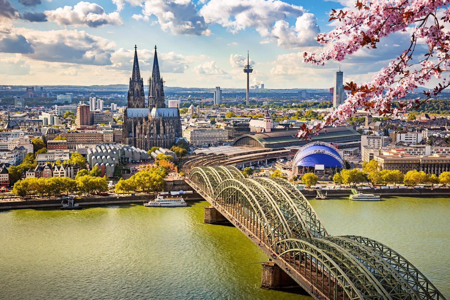 Die Skyline von Köln