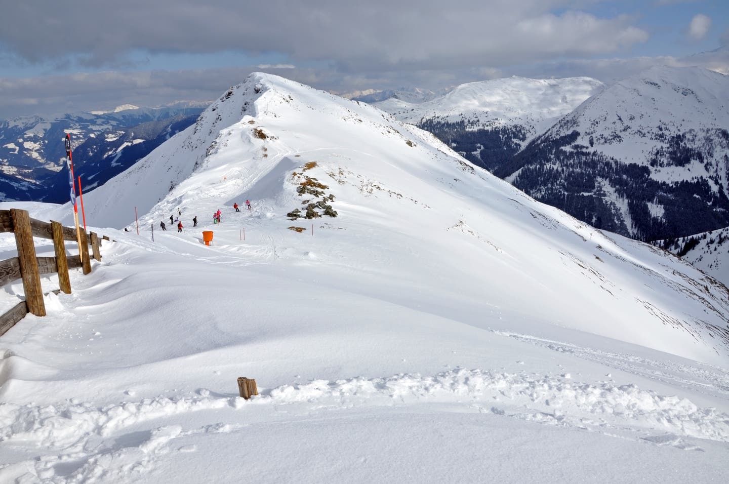 Pisten im Skigebiet Salbaach, österreichische Alpen