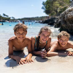 spanien-kinder-meer-g-1347611742.jpg