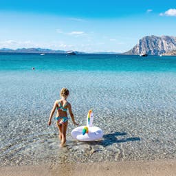 familie-italien-sardinien-g-1307300875.jpg