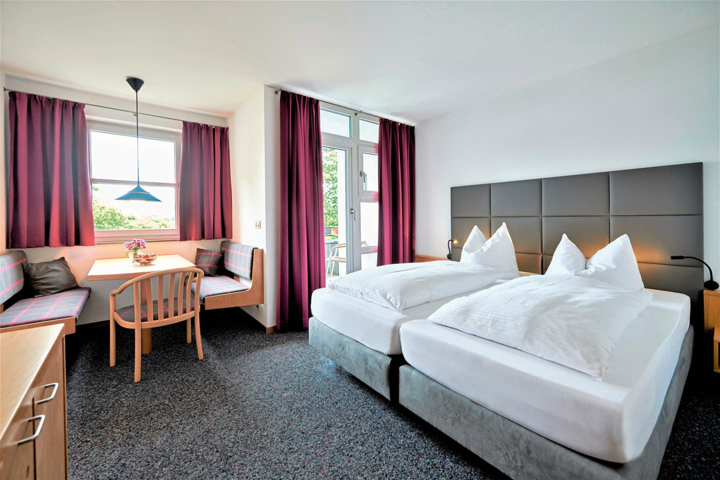 Wohnbeispiel Doppelzimmer Buching Nebengebäude