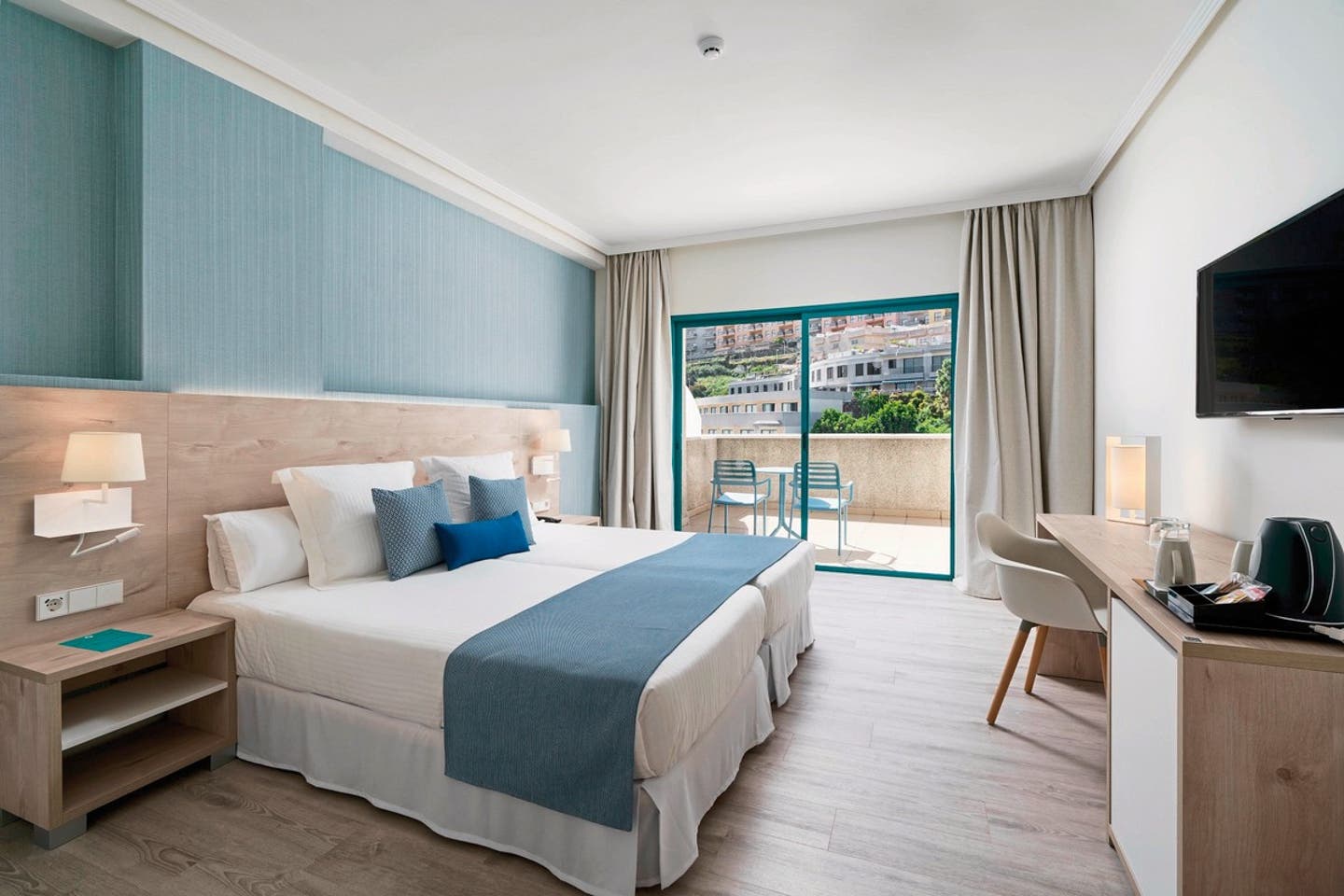 Wohnbeispiel Doppelzimmer Poolblick