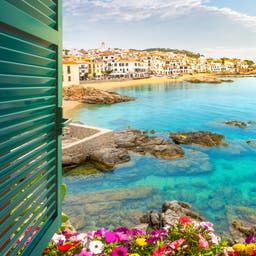 spanien-fenster-meer-g-1411691139.jpg