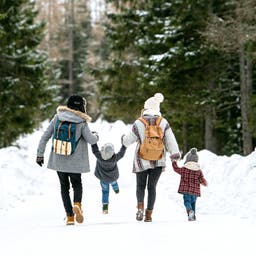 winterurlaub-mit-kind--1286553685.jpg
