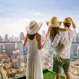 familie-dubai-g-2094534013.jpg