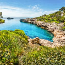 spanien-mallorca-cala-ferrera-sonne-g-804458556-lp.jpeg