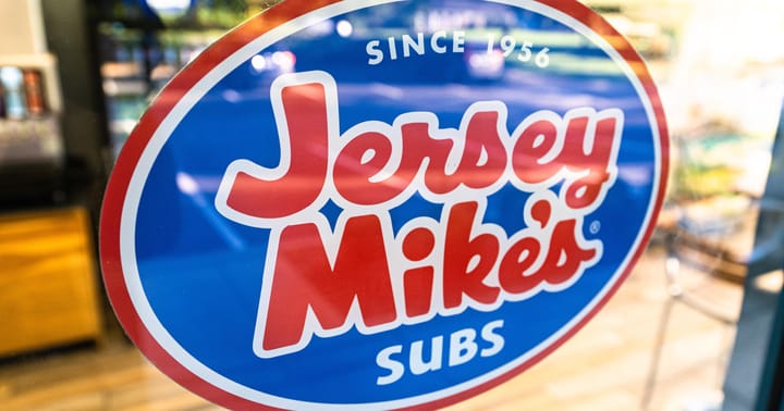 FoodWireDaily — Jersey Mike's steals customer satisfaction crown from Chick-fil-A
