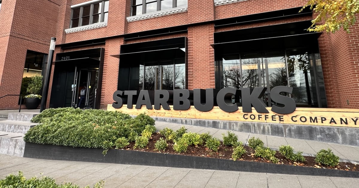 Starbucks’ turnaround gets a tiny caffeine buzz
