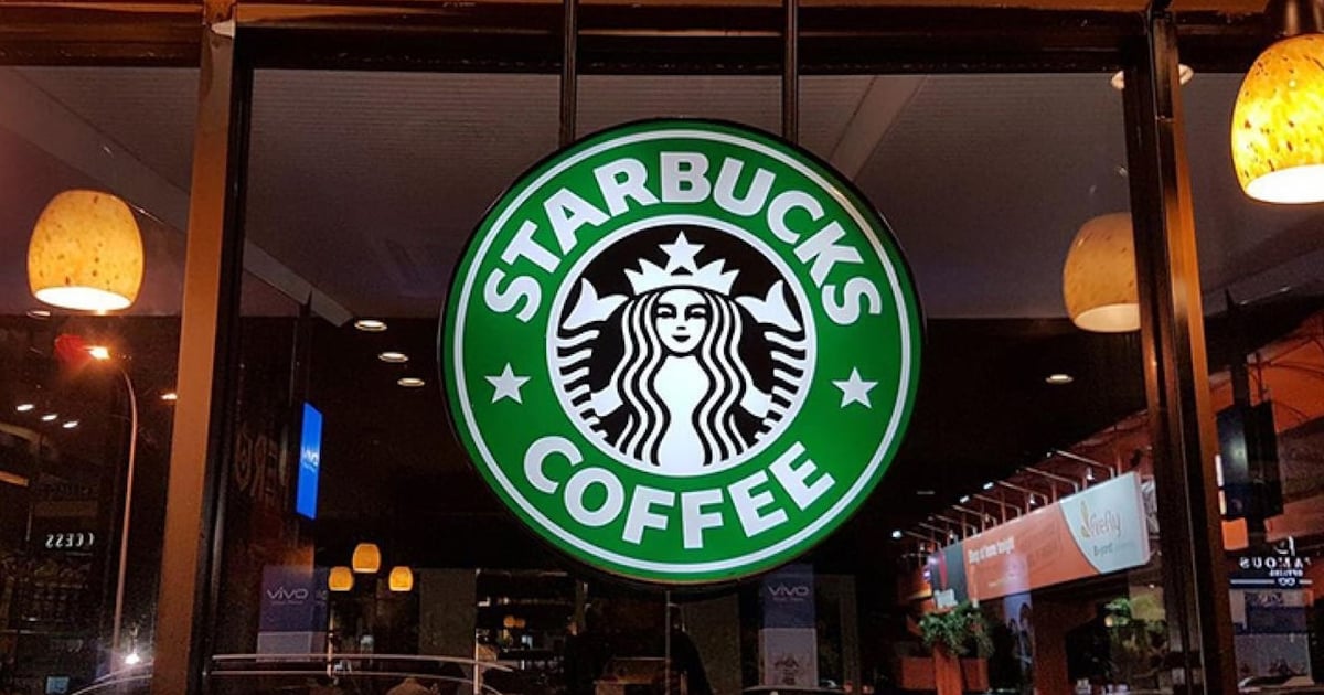 Starbucks reports sixth straight quarter of declining same-store sales