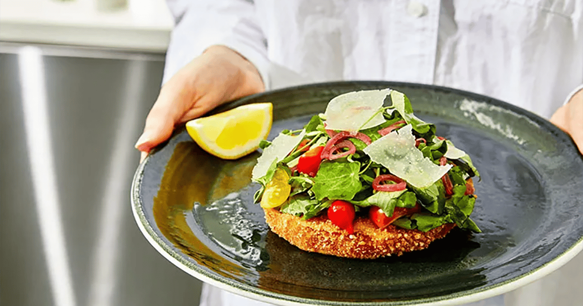 Why clearly labeled plant-based menu options have become a business necessity