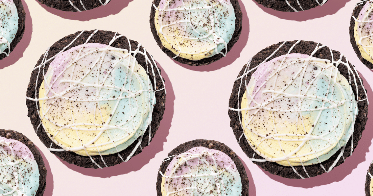 Crumbl’s latest celebrity collaboration is with singer Benson Boone
