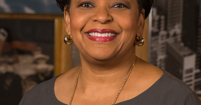Red Robin Manager Red Robin’s human resources chief resigns