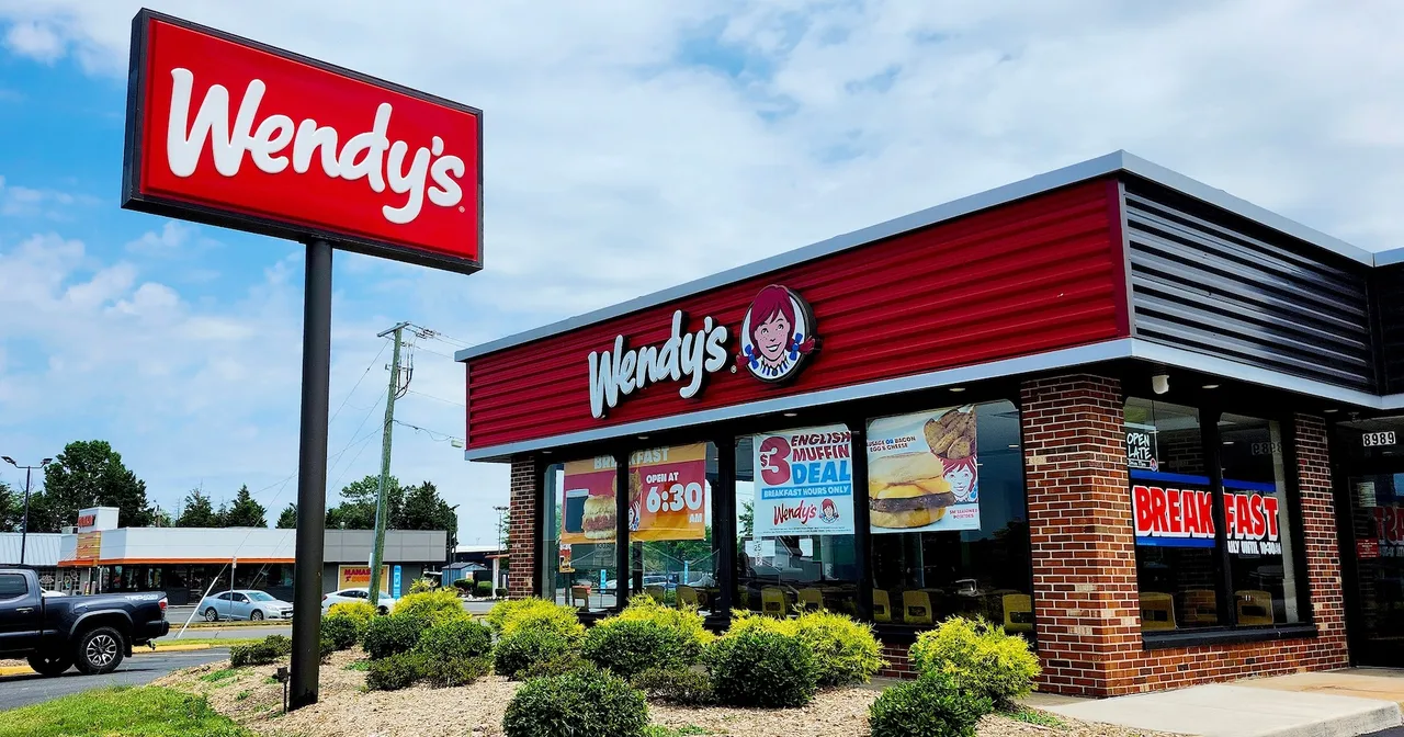 FoodWireDaily — Bob Wright returns to Wendy’s as its CEO