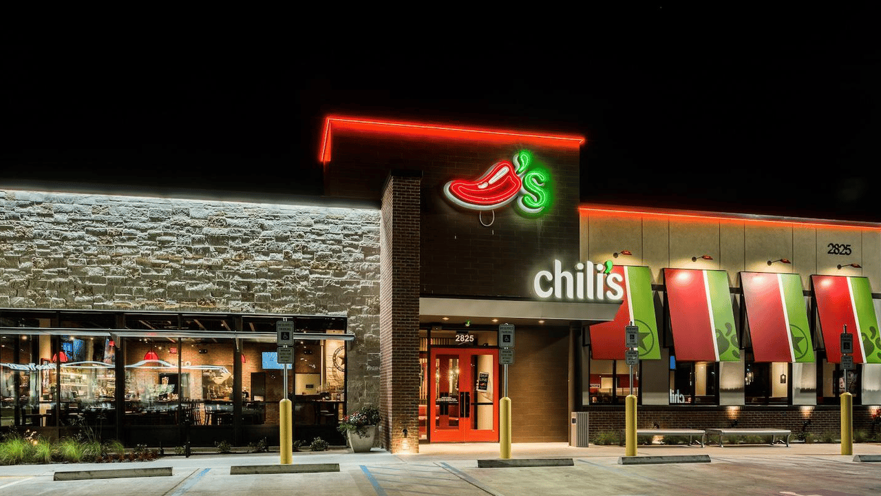 Former Chili’s workers allege sex and race discrimination in tip credit lawsuit