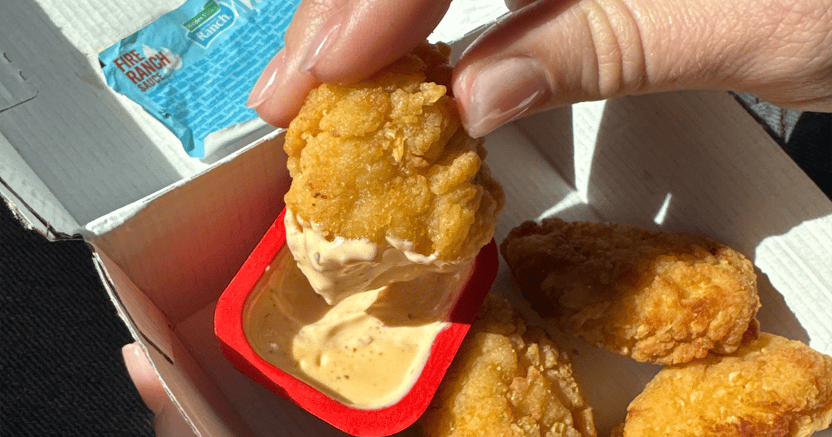 Ranch gets a kick: Restaurant chains spice up the classic condiment