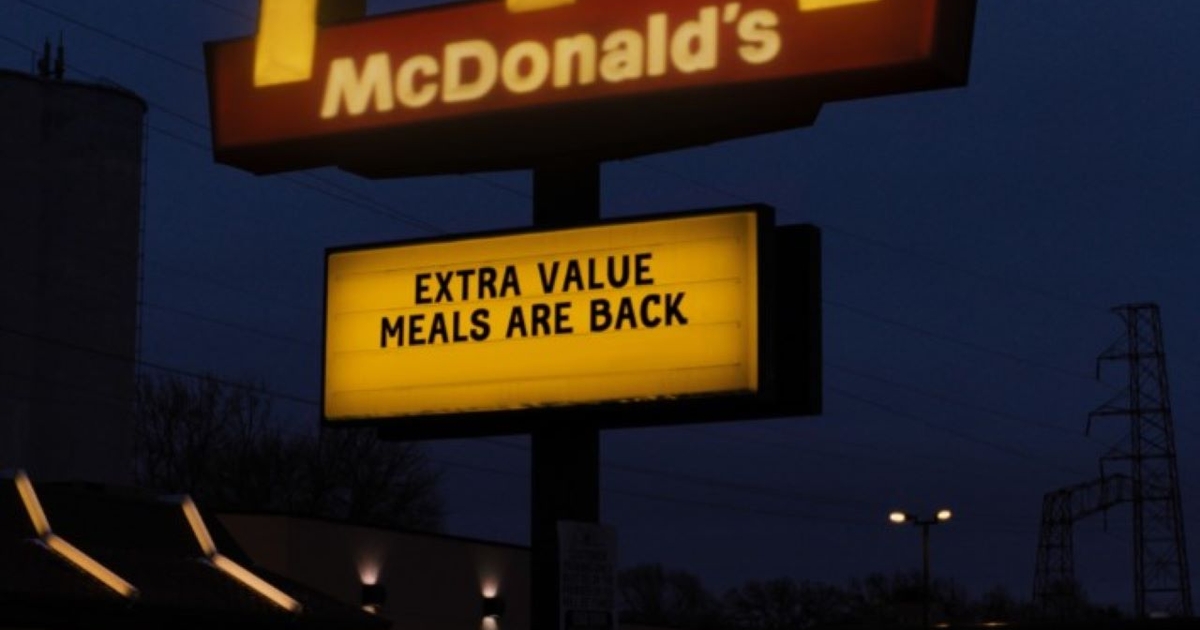 McDonald’s führt Extra Value Meals zurück.