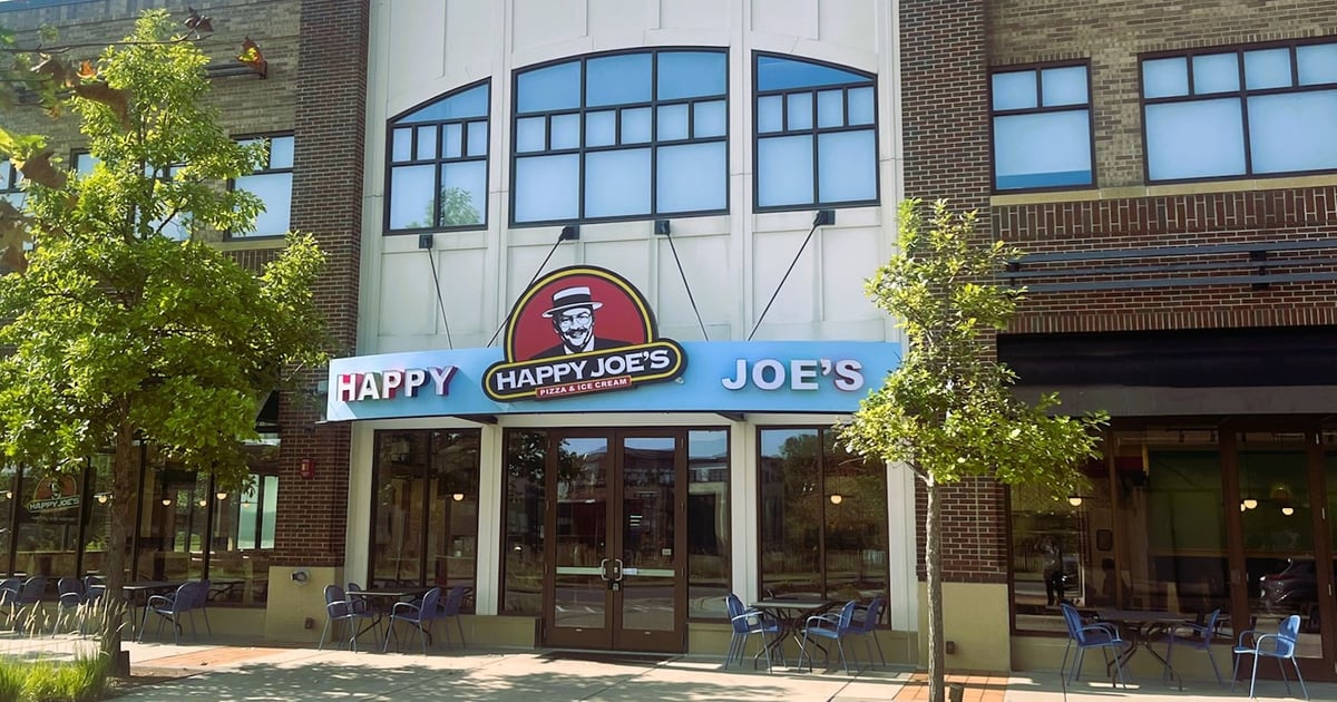 Pizza-and-ice cream concept Happy Joe’s is acquired by investor group