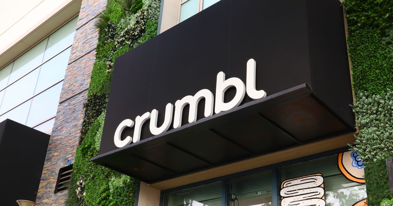 FoodWireDaily — Crumbl founders are stepping aside from their day-to-day roles