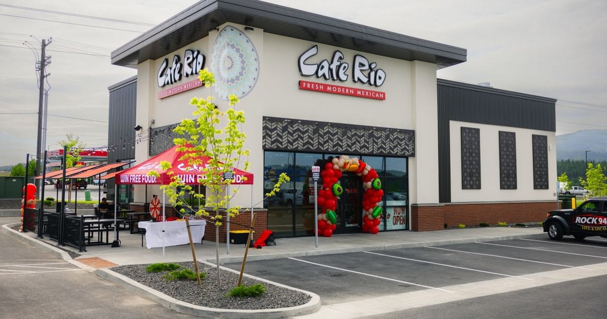Who Invented Cafe Rio Mike Burns named CEO of Cafe Rio Fresh Modern Mexican