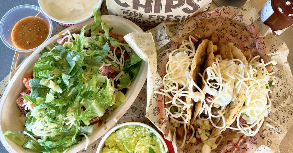 Chipotle’s brand boss just bailed