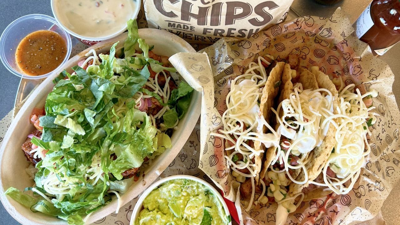 Chipotle opens 4,000th store in Manhattan, Kansas
