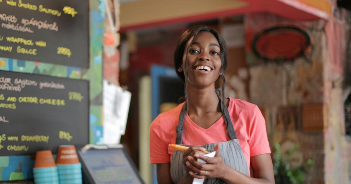 Hiring, TGI Fridays, Taco Bell