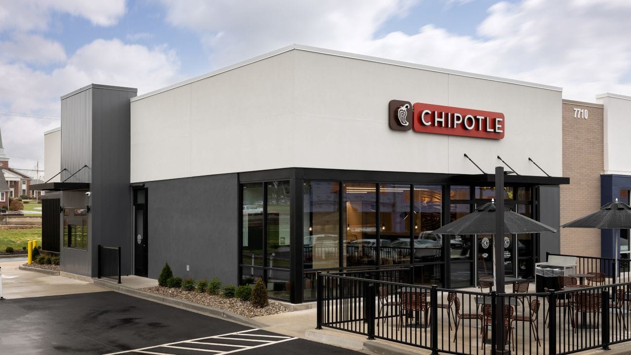 Chipotle registers strongest same-store sales growth since late 2024