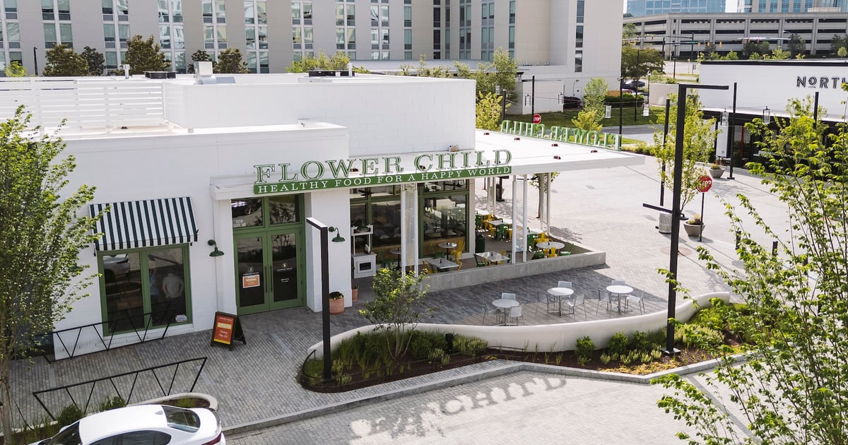 Cheesecake Factory weist auf Stärke der Marke Flower Child hin