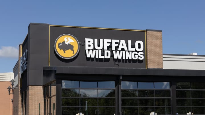 Buffalo Wild Wings hires Scott Nelson as CMO