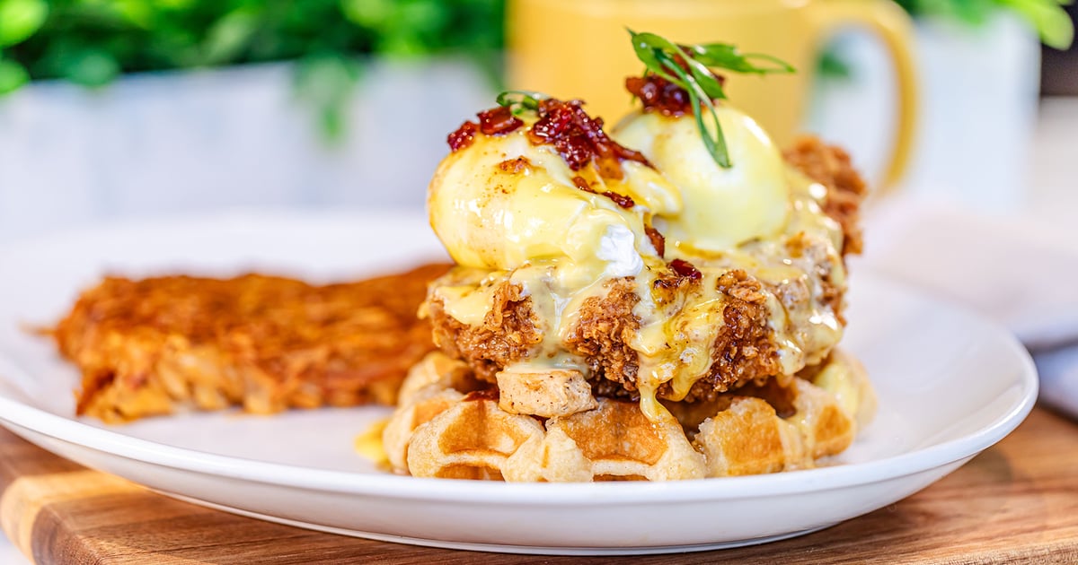 Restaurants look to chicken at breakfast as traffic declines